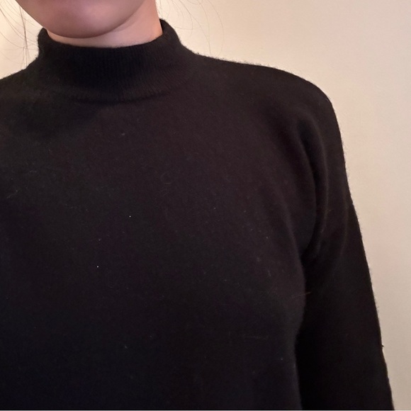 Madewell Black Cashmere Sweater - Picture 6 of 6